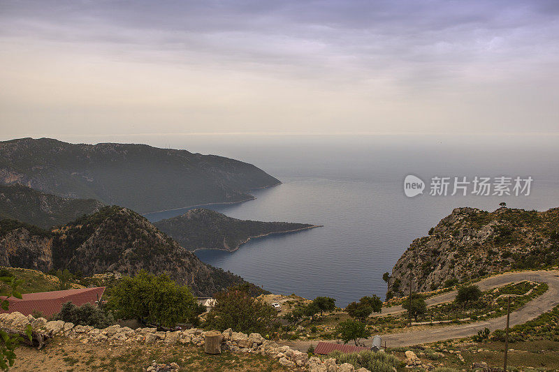 土耳其fethiye mugla附近地中海海岸著名的天然卡巴克海滩